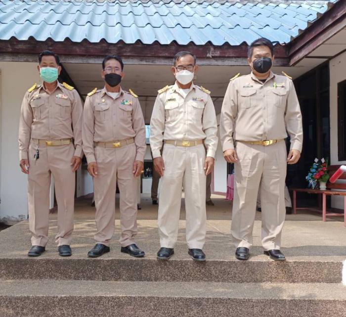 คณะผู้บริหาร และ สมาชิกสภาองค์การบริหารส่ววนตำบลเหล่า